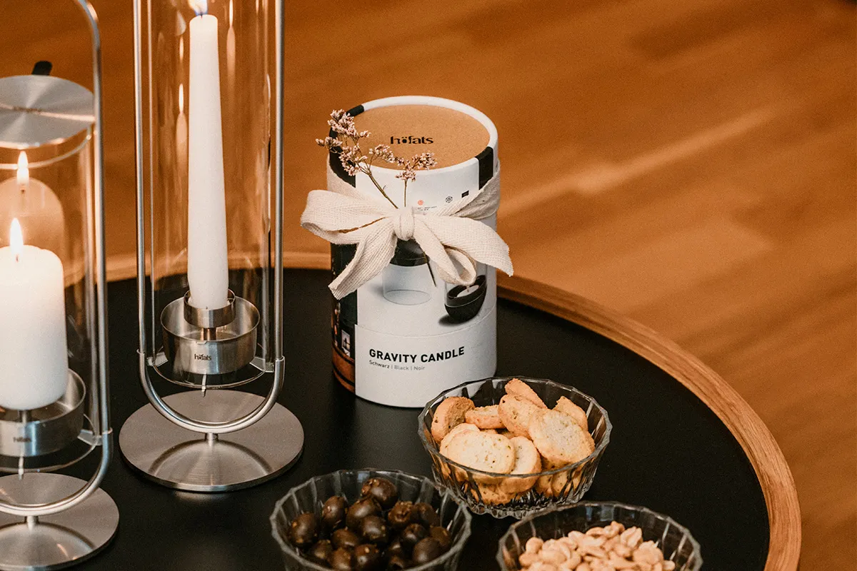 GRAVITY CANDLE schwarz
