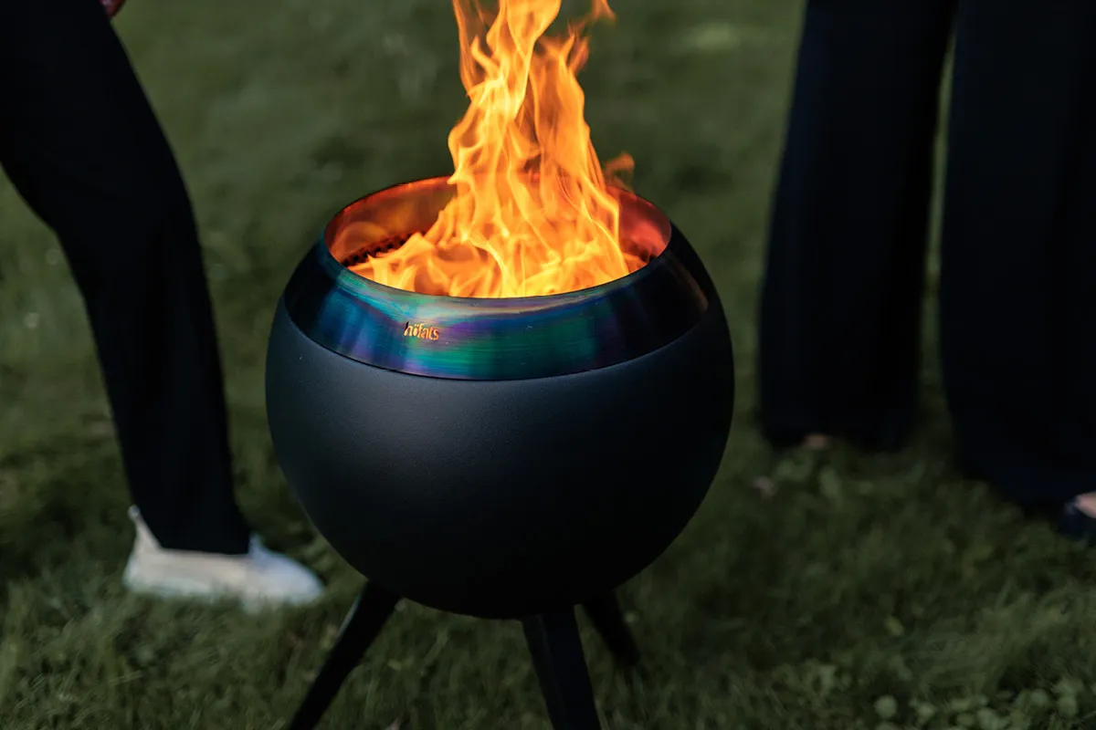 MOON 45 all black Feuerkorb mit hohem Fuß
