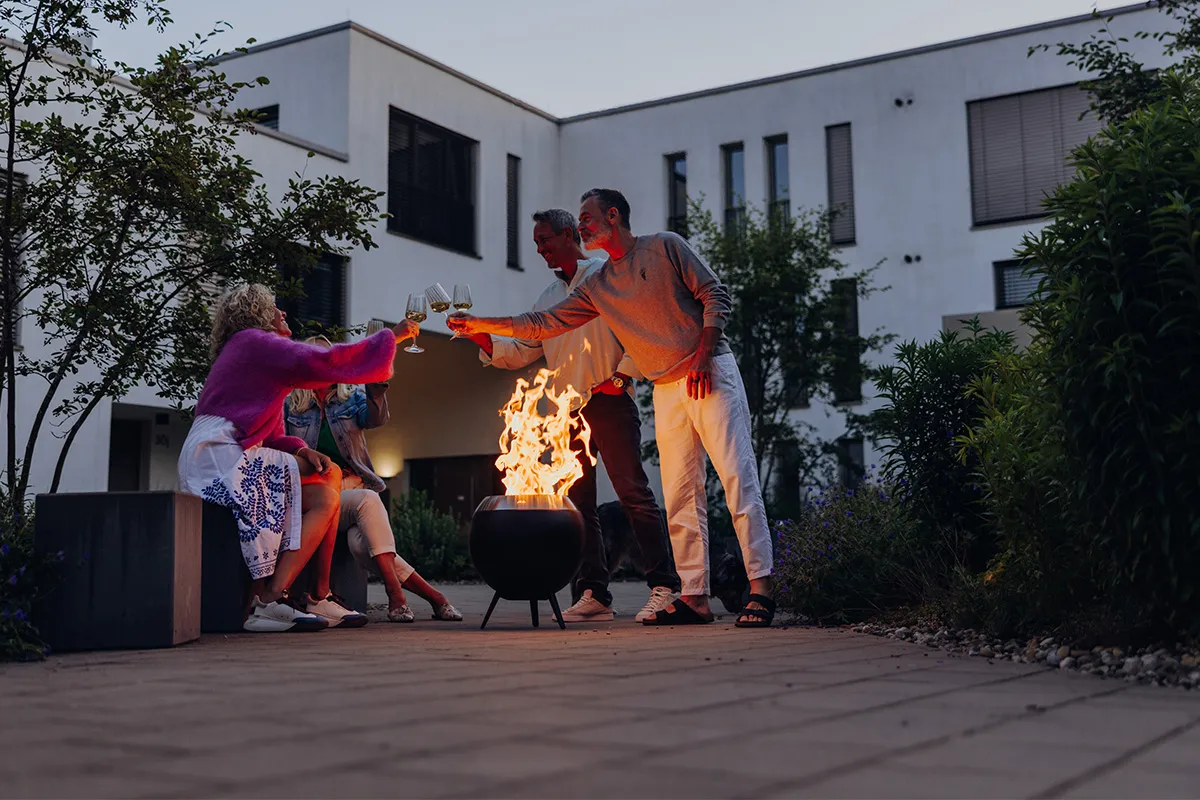 MOON 45 Feuerschale mit niedrigem Fuß